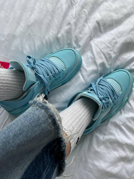 Nike Air Jordan Retro 4