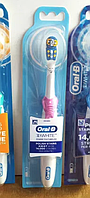 Орал-би электрическая зубная щетка сменная насадка Oral-B 3d White
