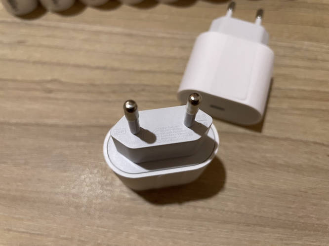 Купить Зарядный блок 1 USB Type C 20W блочок на айфон для зарядки айфон ...