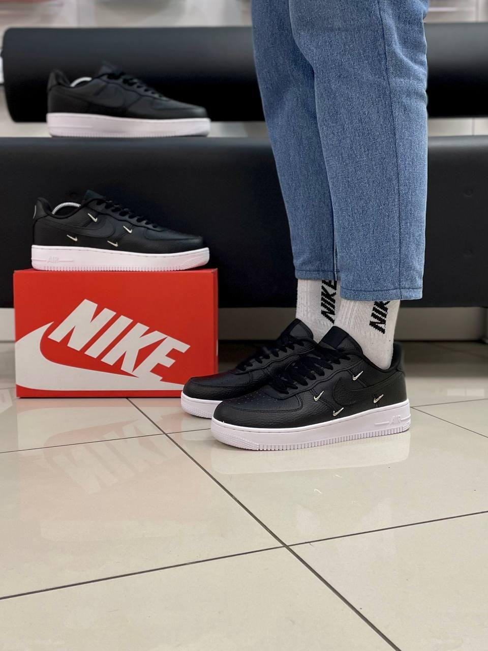 Чоловічі кросівки Nike Air Force VJ (чорні з білим) молодіжні модні кроси A051-2 top