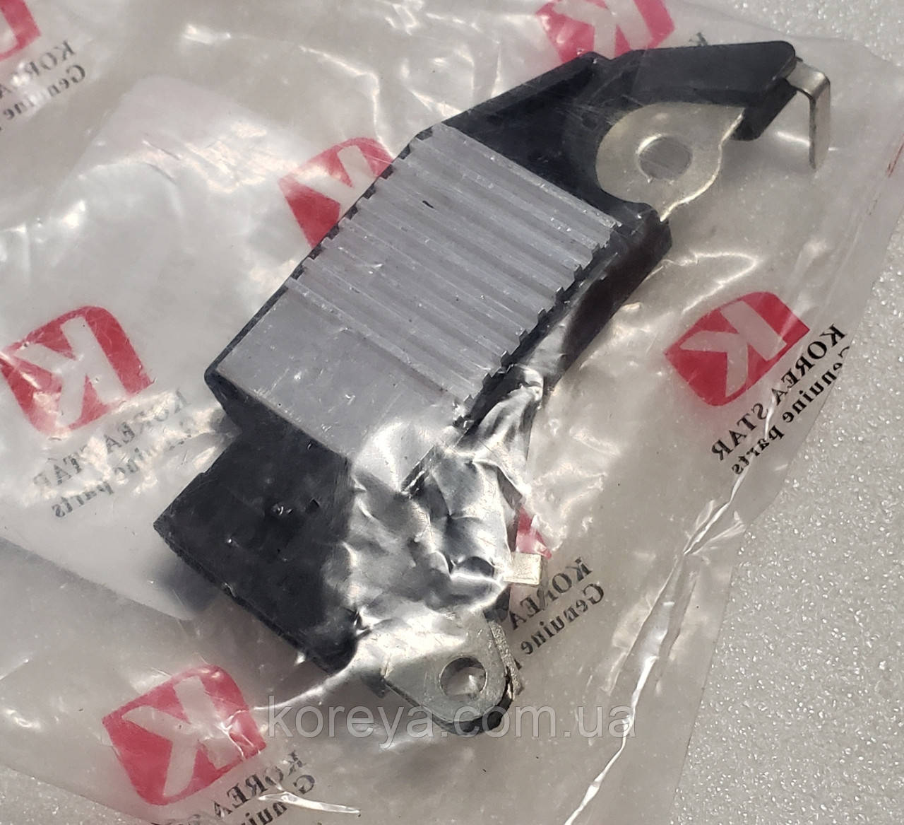 Регулятор напряжения (реле) генератора 85A Ланос.KOREASTAR 93740827 ...