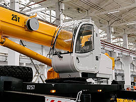 Автокран з телескопічною стрілою 23 м КС-35714К3-10, фото 3