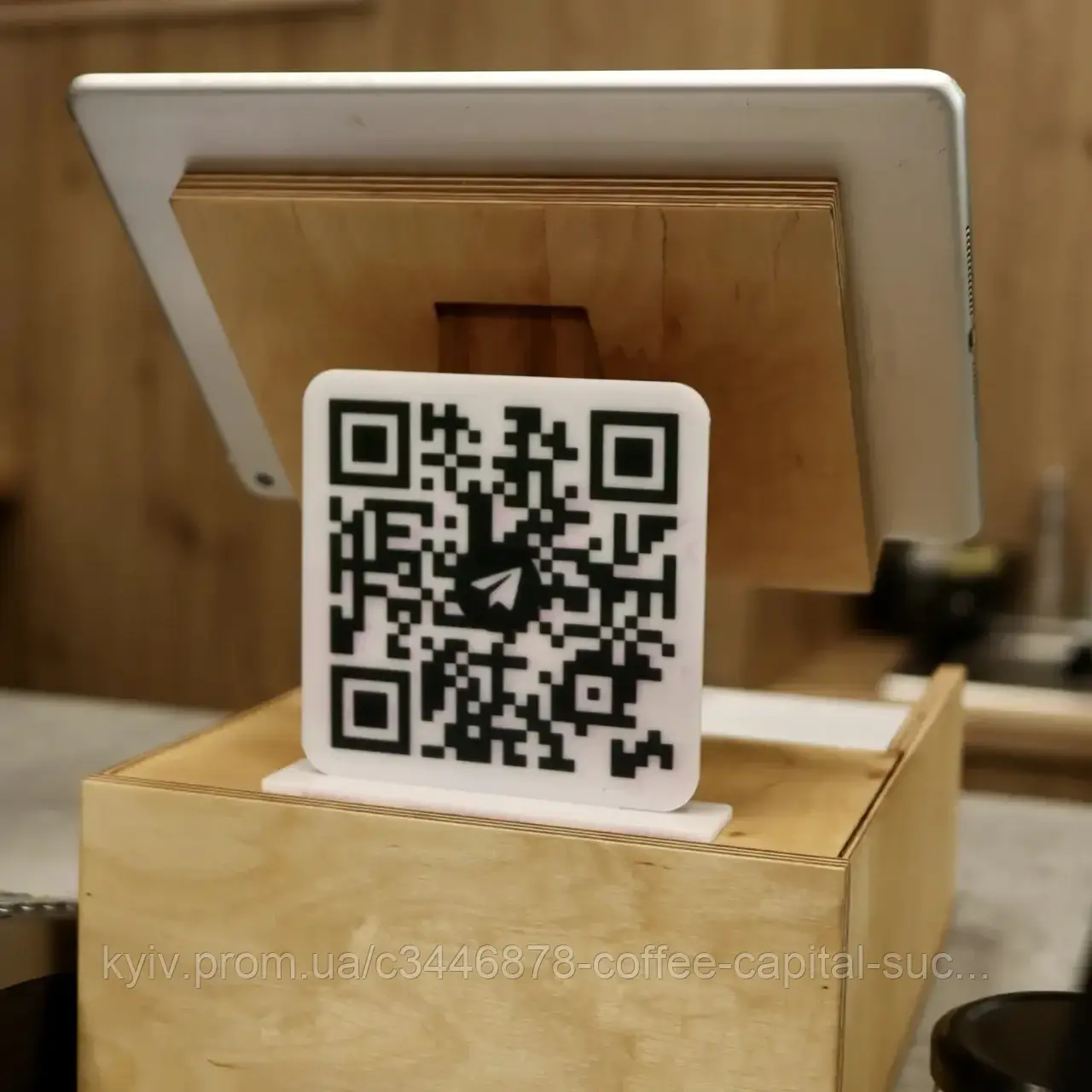 Qr-код для меню інформаційна табличка для кафе, ресторану, магазину - інставізитка qr код з акрилу