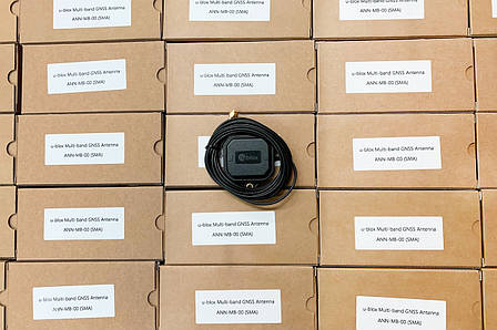 Антена GPS мультидіапазонна Ardusimple GNSS ANN-MB-00 IP67 SMA з кабелем, фото 3