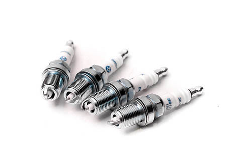 Купити Свечи зажигания Chevrolet "Lacetti" (1.8 16v), Opel "Vectra" (B ...