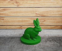 Статуэтка Кролик на подставке. Зеленая