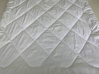 Ковдра Холлофайбер весна-осінь ТМ "ZEVS" VIP (150х215см, холлофайбер 200 гр/м2)