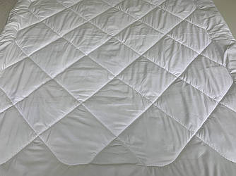 Ковдра Холлофайбер весна-осінь ТМ "ZEVS" VIP (175х215см, холлофайбер 200 гр/м2)