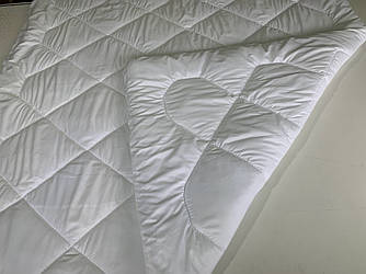 Ковдра Холлофайбер весна-осінь ТМ "ZEVS" VIP (200х220см, холлофайбер 200 гр/м2)