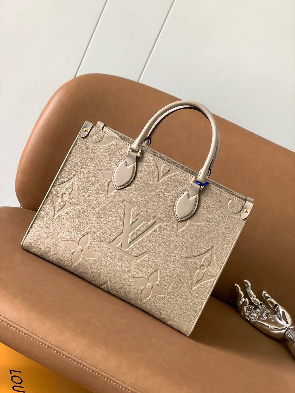 Сумка Louis Vuitton ONTHEGO MM (Луї Віттон Озєго)