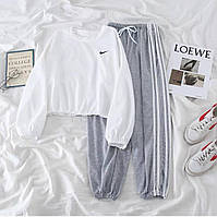Спортивный костюм кофта укороченная штаны на высокой посадке с манжетами и карманами стиль Nike двухнитка