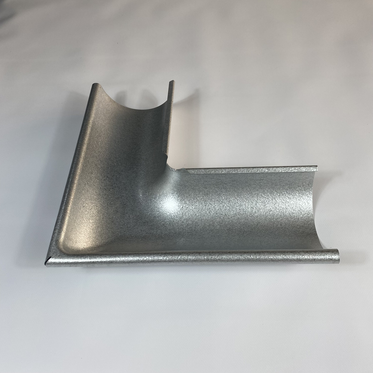 Кут ринви зовнішній 90º Stream 125 мм RAL 0000 Алюцинк