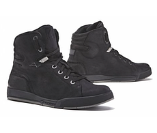 МОТОБОТИ FORMA SWIFT DRY BLACK-BLACK