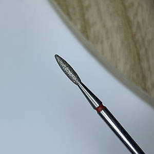 004 Фреза алмазне полум'я червона діаметр 2,1 мм робоча частина 8 мм