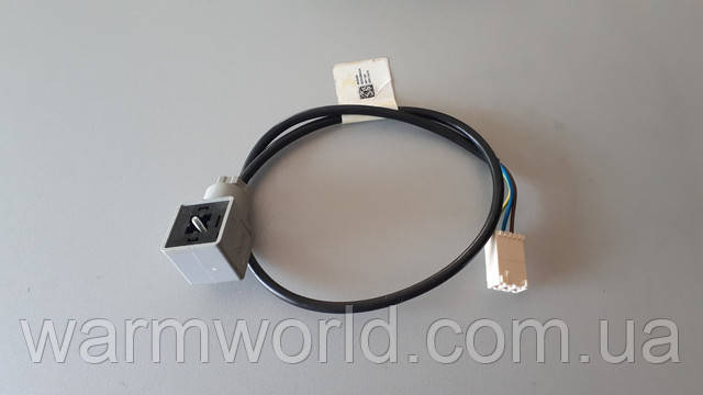 Кабель подключения Кабель подключения