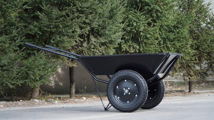 Купити Тачка будівельно-садова чорного кольору 390кг вантажопідємністью ...