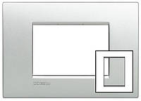 Bticino LivingLight Рамка прямоугольная, 3 3 м, алюминий (LNC4826TE)