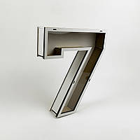 Коробочка в форме цифры "7" с прозрачной крышкой