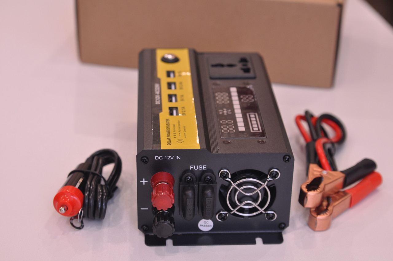 Купити Перетворювач напруги 500W Інвертор (12V-220V) з дисплеєм, ціна ...