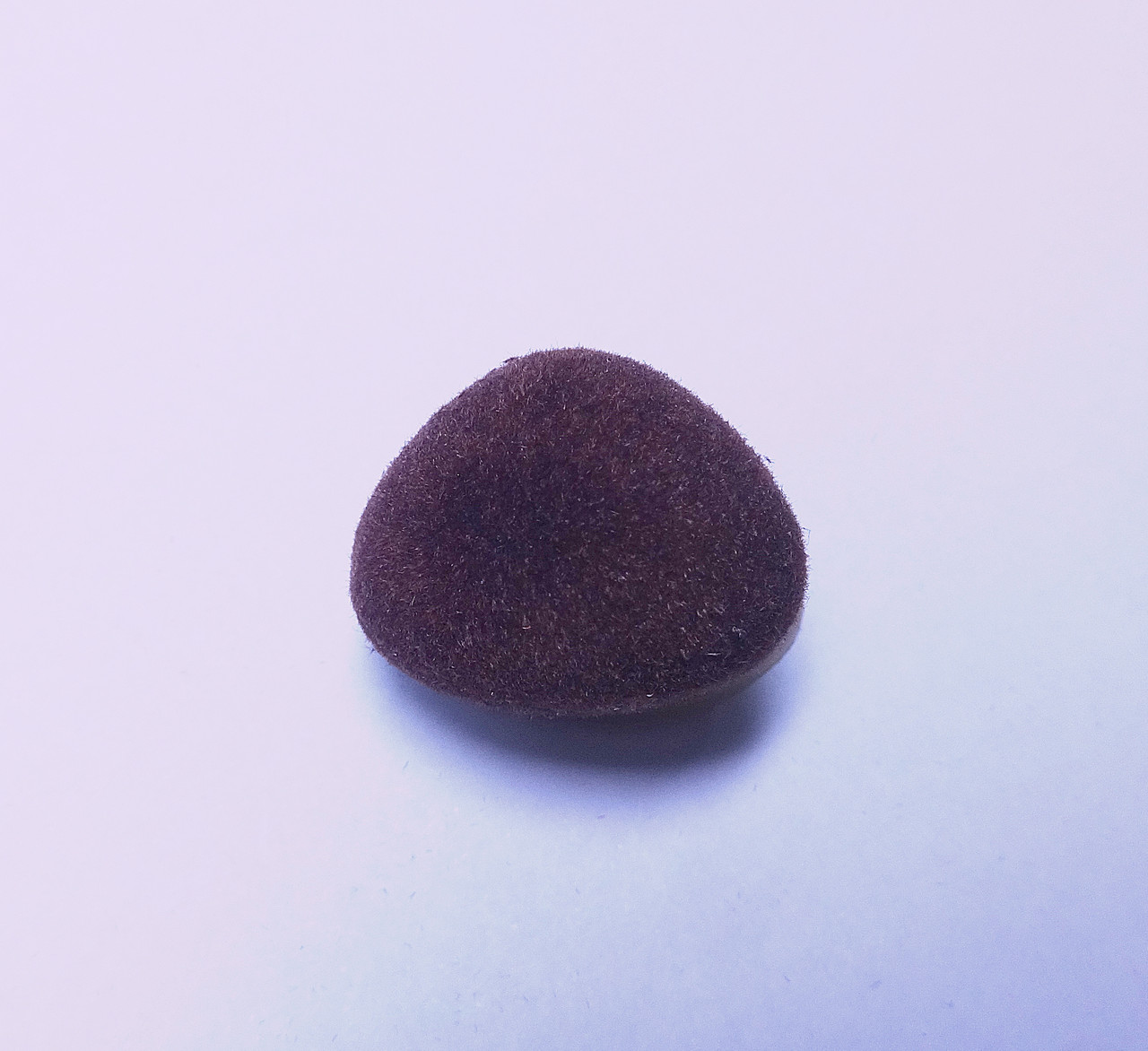 Носик для іграшок оксамитовий на винті(21х26мм) коричневий, фото 1