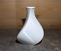 Фигурная декоративная, тонкостенная ваза «Дельта»