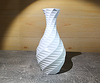 Круглая декоративная, тонкостенная ваза «Полигональная спираль».