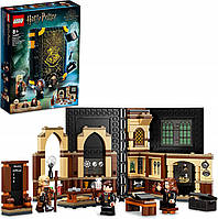 Блоковий конструктор LEGO Harry Potter Hogwarts Moments (76397)