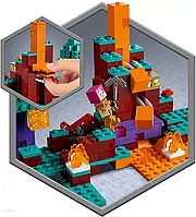 Блоковий конструктор LEGO Minecraft Викривлений ліс (21168)