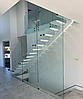 Прозорі скляні поручні для сходів на кріпленнях з нержавіючої сталі, фото 2
