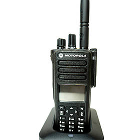 Рація Motorola MotoTRBO DP4800 VHF AES-256 цифрова професійна з дисплеєм