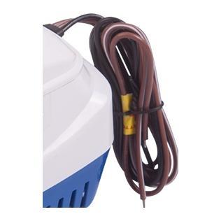 Насос для човна/кайака "Small 12V dc Bilge Pump" — Напруга: 12 В, Продуктивність: 47 літрів на хвилину.