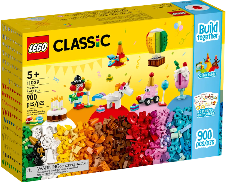 Конструктор LEGO Classic Творча святкова коробка 900 деталей (11029)