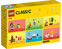 Конструктор LEGO Classic Творча святкова коробка 900 деталей (11029), фото 2