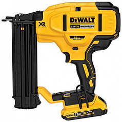 Акумуляторний цвяхозабивач DeWALT DCN680D2