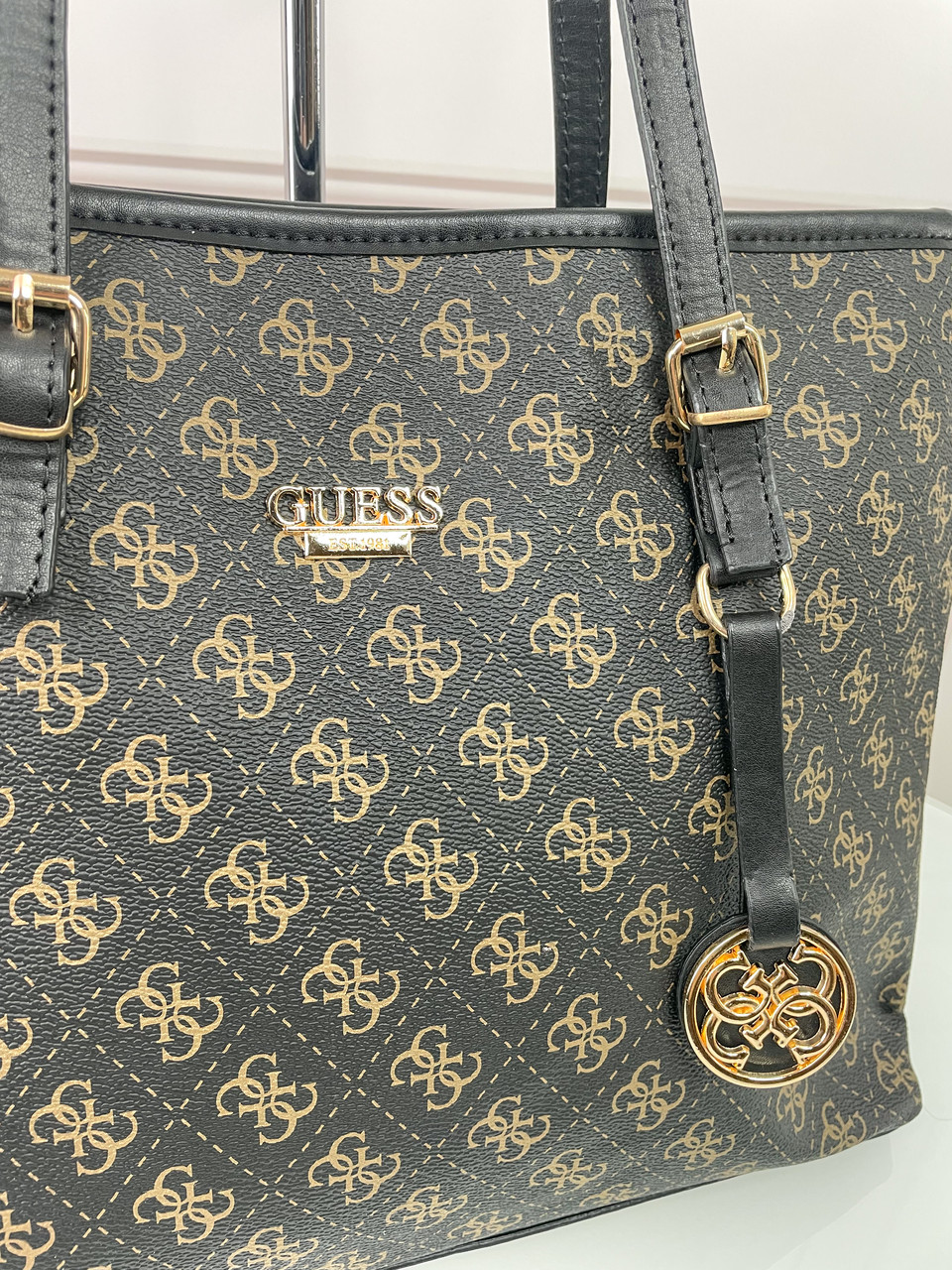 Купить Женская сумка в стиле Гесс/Guess черная, цена 690 ₴ — Prom.ua ...
