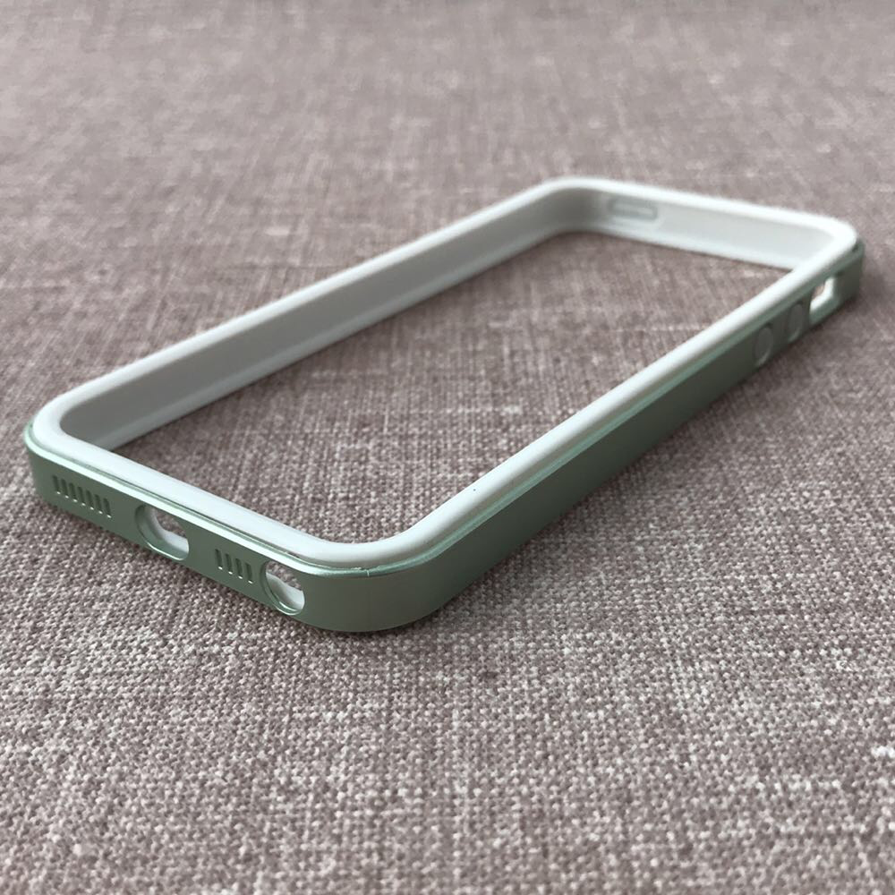 Бампер Spigen NEO HYBRID EX Slim Metal iPhone 5s/SE Metal green (SGP10035) EAN/UPC: 880935361327 - фото 2 - id-p1796912065