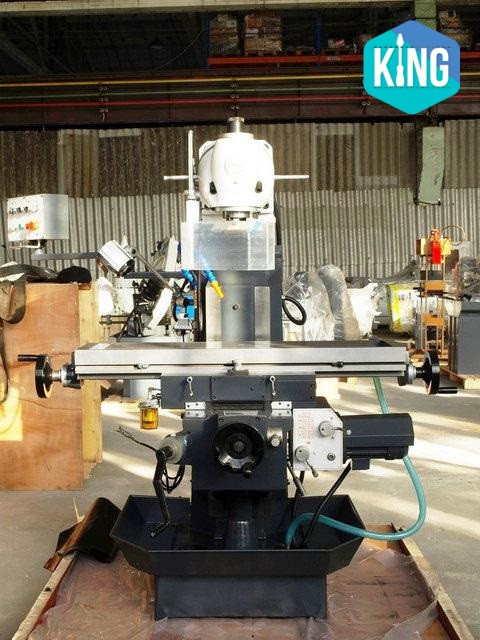 Універсальний фрезерний верстат FDB Maschinen UF100