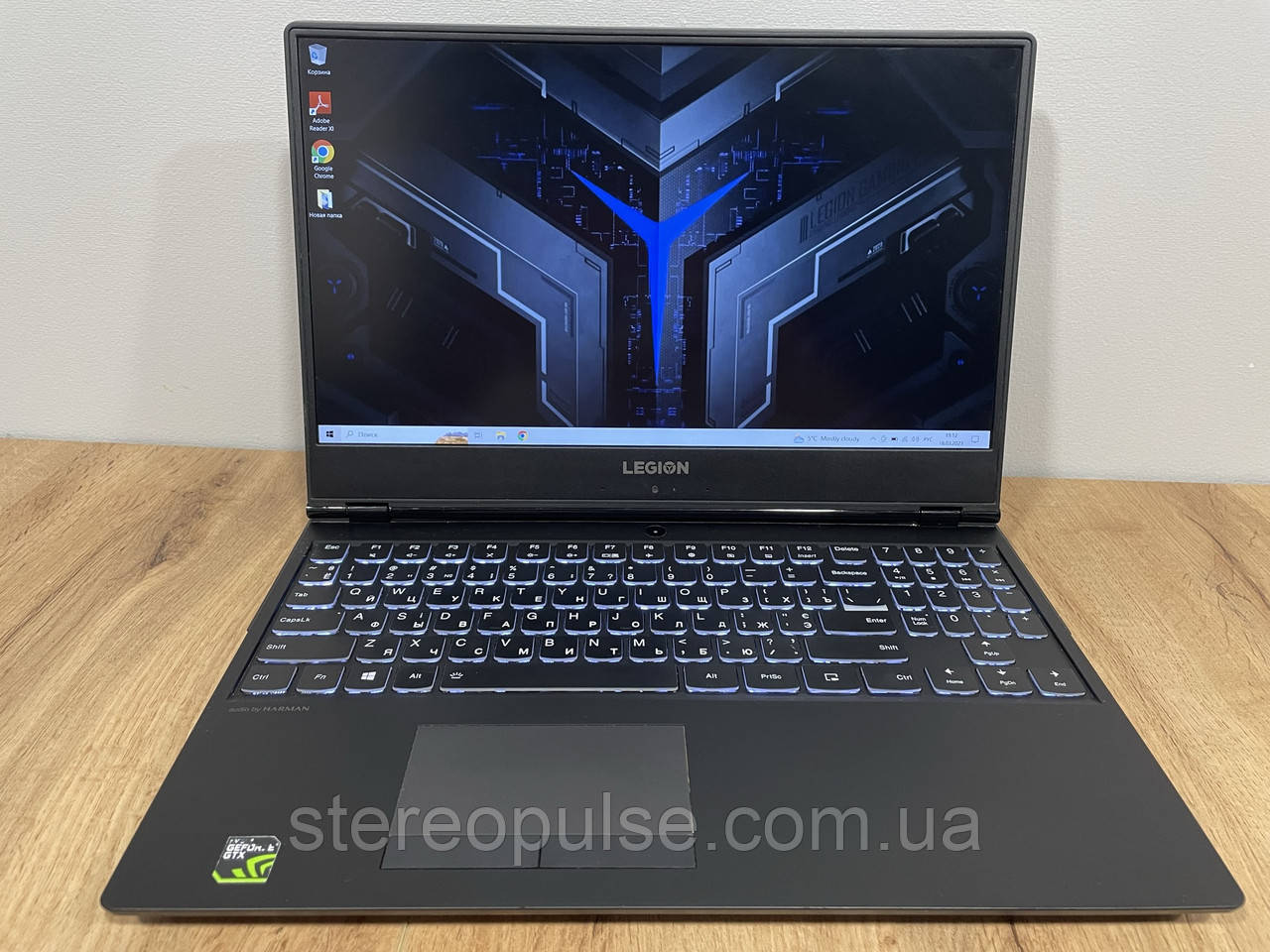 Ігровий ноутбук Lenovo Legion Y530-15ICH(81FV): i5-8300H/ GTX1050Ti (4Gb)/ 8Gb DDR4/ 256Gb SSD M2/1Tb HDD