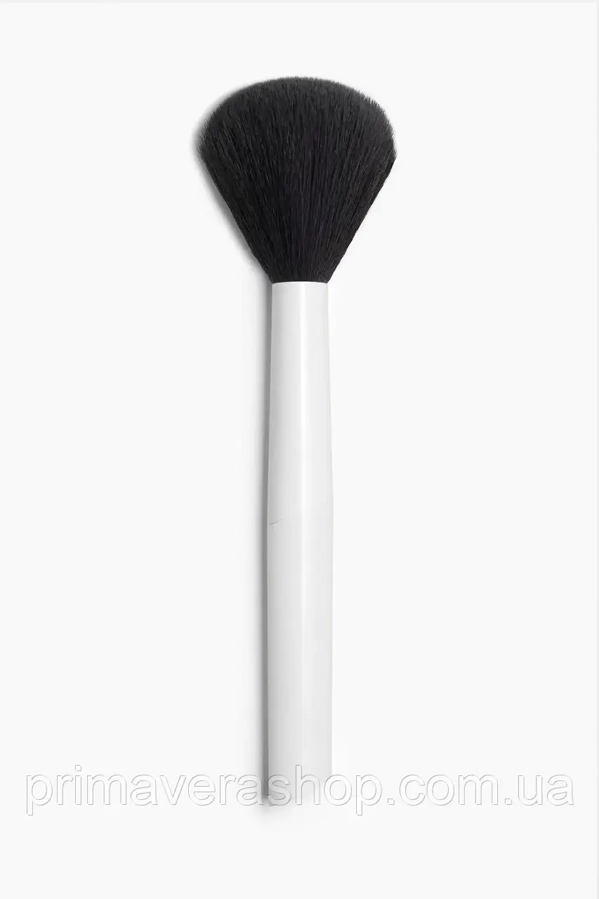 Zara Large Powder Brush Кісточка для нанесення пудрових текстур