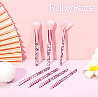 Набір пензлів для макіяжу Ruby Face Self-Care is the best care pink 7 предметів