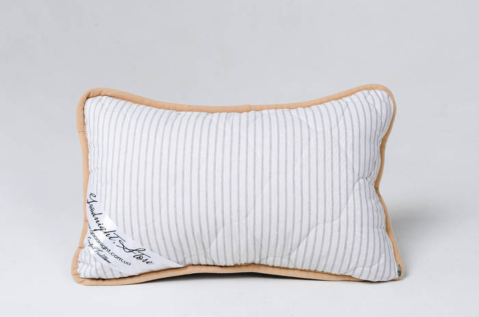 Купить Подушка из овечьей шерсти мериносов Goodnight - серая в полоску ...