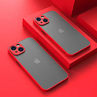 Матовий протиударний чохол для iPhone 13 червоний бампер