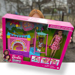 Ігровий набір Barbie Skipper Babysitters Bounce House з лялькою Skipper Babysitter (HHB67)