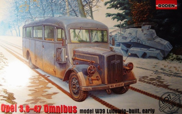Пластикова модель 1/35 Roden 807 німецький автобус Opel 3.6-47 Омнібус моделі W39 Ludewig-built, ранній