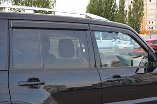 Вітровики "CT" дефлектори вікон на авто Кобра Mitsubishi Pajero III 5d 1999-2006/ IV 5d 2006+