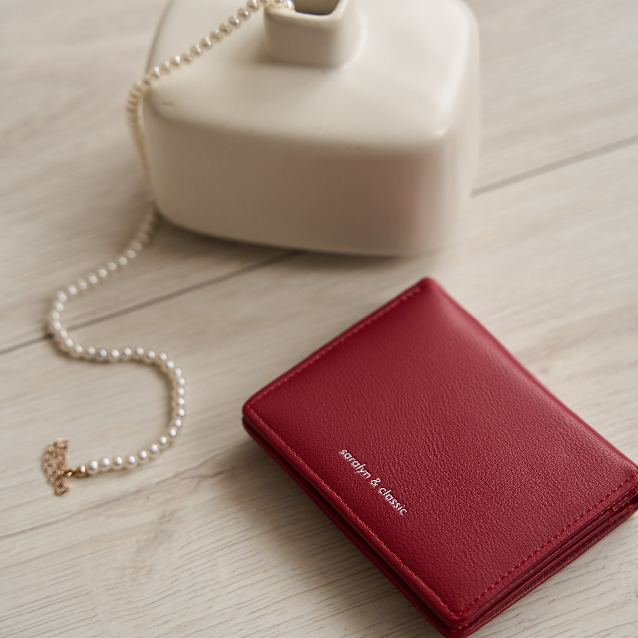 Червоний жіночий гаманець з екошкіри Saralyn 0058