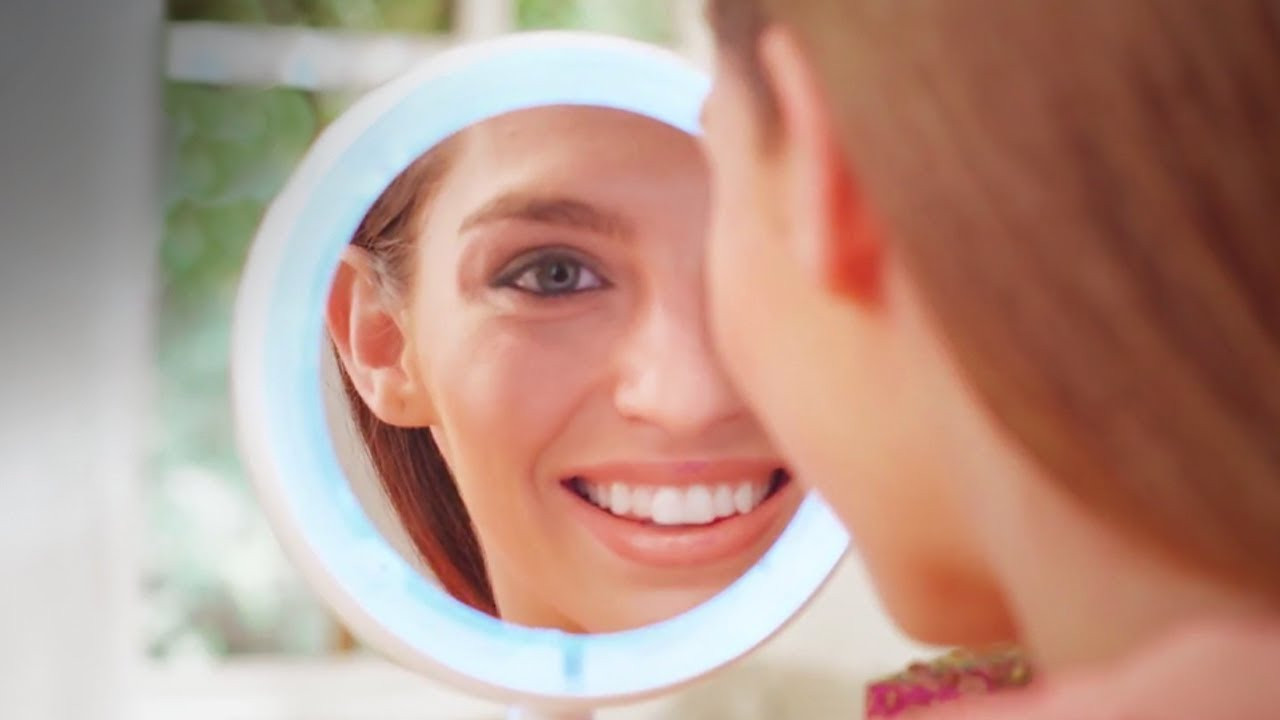 Складное зеркало для макияжа с Led подсветкой My Fold Away Mirror BAN - фото 3 - id-p1797370884