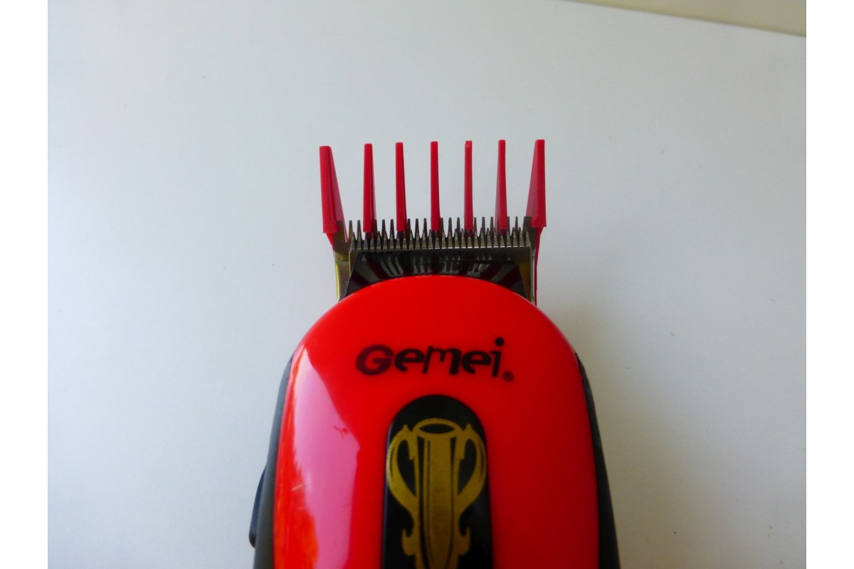 Профессиональная машинка для стрижки животных GEMEI GM-1023 BAN - фото 4 - id-p1797370897