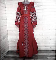 Красное вышитое платье, приталенное с поясом