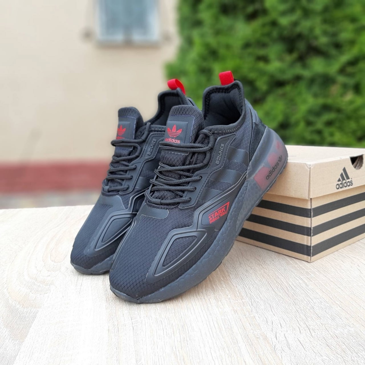 Літні кросівки жіночі чорні з червоним Adidas ZX 2K. Жіночі кроси для дівчат у чорному кольорі Адідас ЗХ 2К